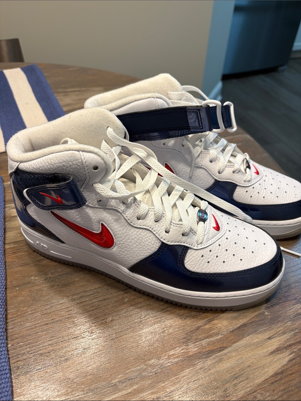 Men’s High-Top Sneakers in White, Navy & Red